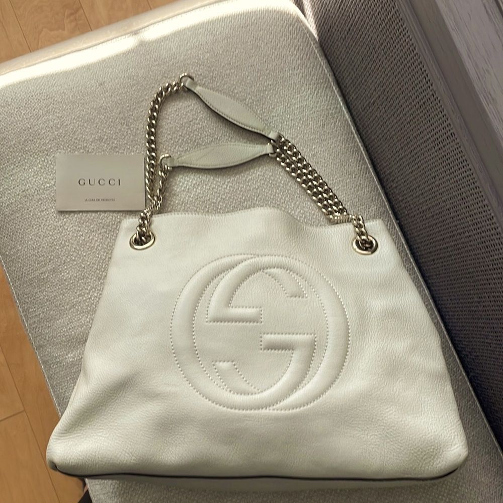 Gucci Soho Medium Leather Tote in Ivory
